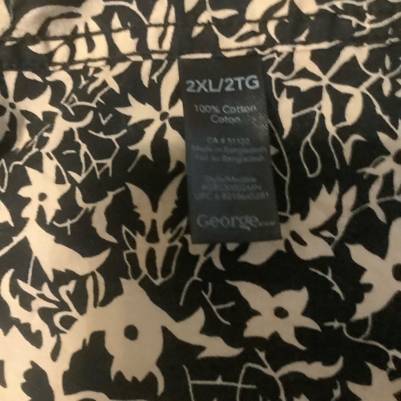 💜3/$30 Men’s 2XL Short Sleeve Shirt Distressed - Picture 4 of 6